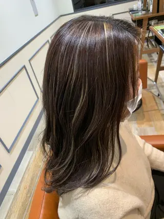 カラー 須藤 向日葵のヘアスタイル
