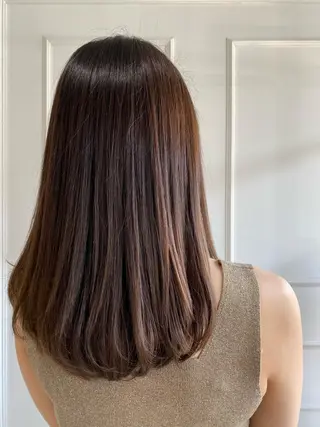 ロング カラー 日野 初音のヘアスタイル