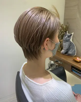 ショート カラー 🫧韓国ヘア 透明感 カラー🫧福田 楓のヘアスタイル