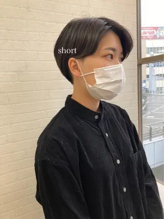 ショート カラー 初めてのショート お任せください✂️のヘアスタイル