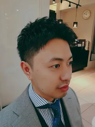 ショート メンズ 内村 純也のヘアスタイル