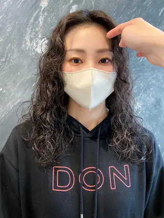 ロング パーマ パーマ、髪質改善 菊地美月のヘアスタイル
