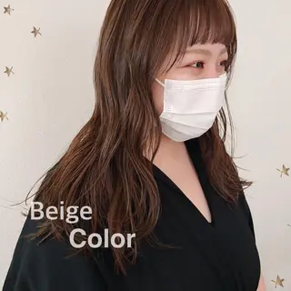 ロング カラー 市川 千夏のヘアスタイル