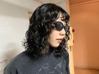 ミディアム tokute Takahashiのヘアスタイル