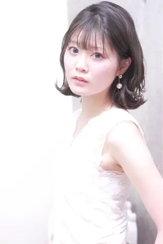 ミディアム 及川 光のヘアスタイル