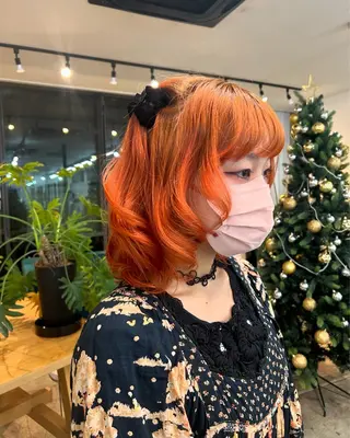 ショート Hiyo 外国人風くせ毛パーマのヘアスタイル