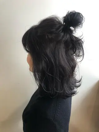 ミディアム カラー ヘアアレンジ MIOベージュカラー 柔らかいカラーのヘアスタイル