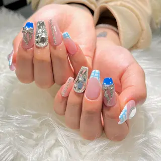 ネイル Miki 本町駅｜💅‎🤍のネイルデザイン