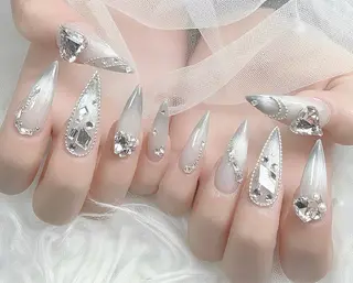 ネイル Gote Kawa nail salonのネイルデザイン