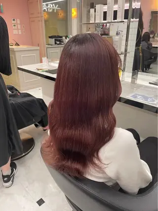 ロング カラー AYUMI/赤み消し /ブラウンカラーのヘアスタイル