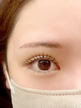 マツエク・マツパ あや 🐰ྀིの眉毛・アイブロウイメージ