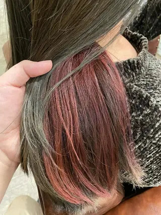 ロング セキネ シュウヘイのヘアスタイル