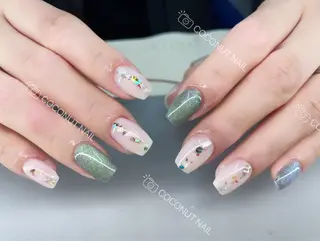 ネイル 神田 ココナッツのネイルデザイン