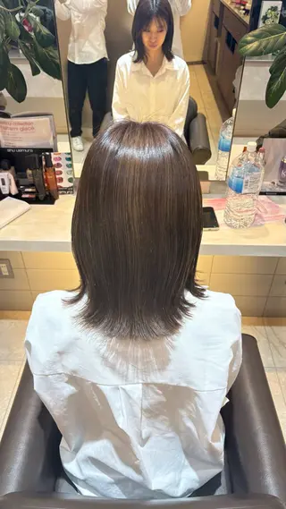 ミディアム カラー 井本 帆香のヘアスタイル