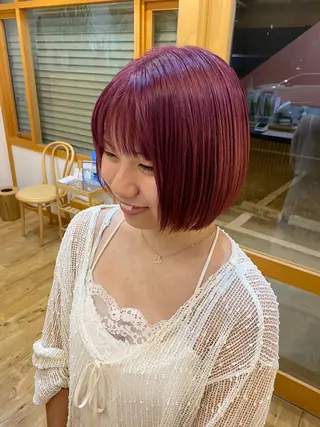 ミディアム 艶カラー／ストレート かとうゆうき🍯のヘアスタイル