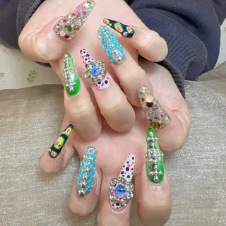 ネイル ANH NAIL ゴテゴテ専門店💎のネイルデザイン