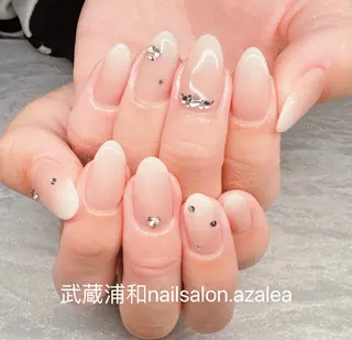 ネイル R inのネイルデザイン