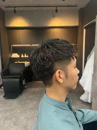 ショート メンズ 釜谷 健二郎のヘアスタイル