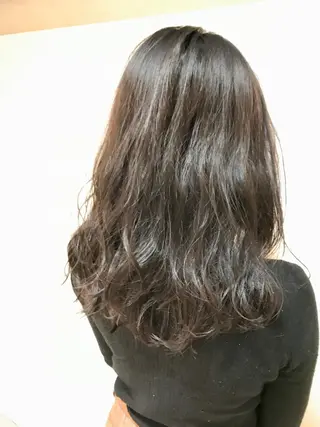 セミロング カラー Miru by INCE HAIRのヘアスタイル