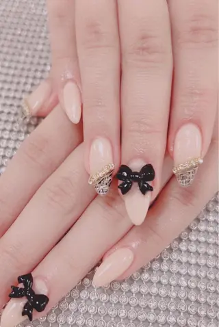 ネイル はぴねす所属・横浜 美夢のネイルデザイン