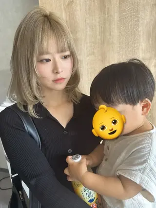 ミディアム Bish Yanaのヘアスタイル