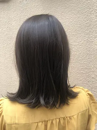 ミディアム スガハラ アンナのヘアスタイル