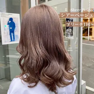 カラー セミロング 🪞【公式】表参道 🪞knot🪞のヘアスタイル