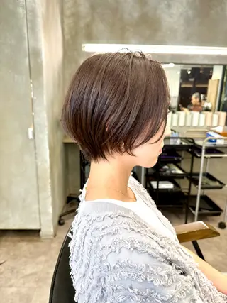ショート カラー 色気レイヤー& ショートはお任せ🌟のヘアスタイル