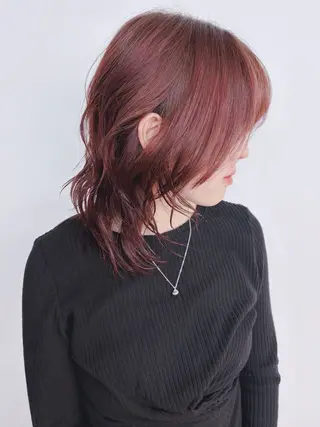 ミディアム ウルフ／レイヤー 🐺🌀寺門和紗のヘアスタイル