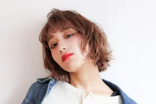 ショート パーマ カラー ショート✨ボブ✨代表 新田見美仁のヘアスタイル
