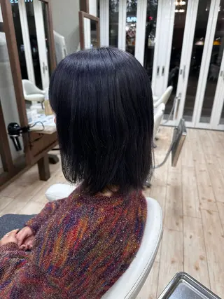 ミディアム 阿部 美咲のヘアスタイル