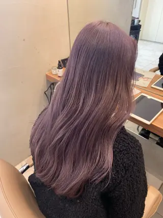 カラー kou🌥️レイヤー /艶カラーのヘアスタイル