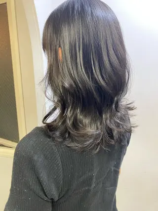 ミディアム 西尾 隆介のヘアスタイル