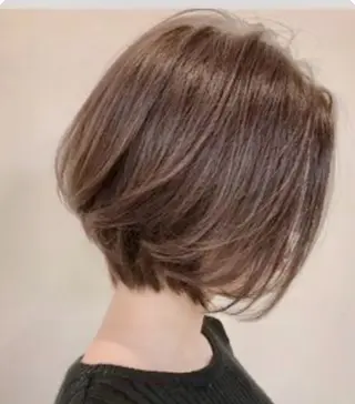 ショート hair lounge comme moi所属・TOMO☆ 高島平のマツエク・マツパデザイン