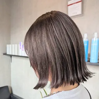 ショート カラー 小林 梨香のヘアスタイル
