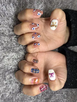 ネイル 隠れ家サロン あたしンちのネイルデザイン