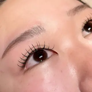 マツエク・マツパ diarblue 今村の眉毛・アイブロウイメージ