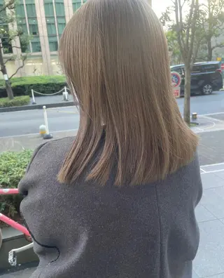 ミディアム カラー 梅田/赤み消しカラー /顔まわりcut🤍のヘアスタイル