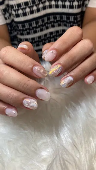 ネイル crystal ⭐︎ colorのネイルデザイン