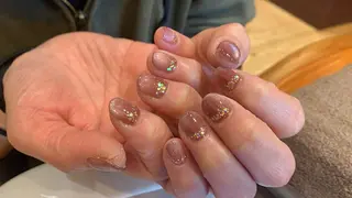 ネイル 芳賀 暦美のネイルデザイン