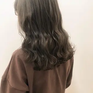 セミロング カラー GOODDAY ヘアサロンのヘアスタイル