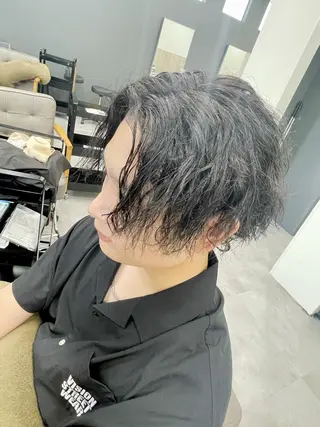 ショート カラー メンズ ルプラボウ りく/艶カラーのヘアスタイル