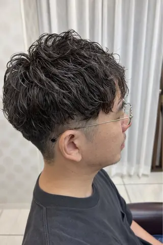 ショート パーマ メンズパーマ山内 結稀のヘアスタイル