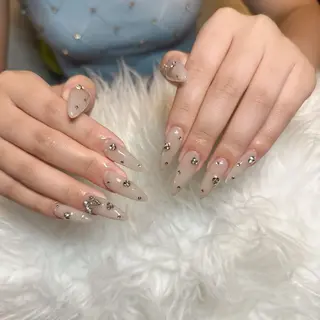 ネイル D-BEAUTY Nailsalonのネイルデザイン