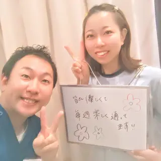 お顔のむくみたるみ 専門☆美容鍼小顔矯正のエステ・リラクイメージ