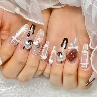 ネイル Roi〈ロワ〉 Reikaのネイルデザイン