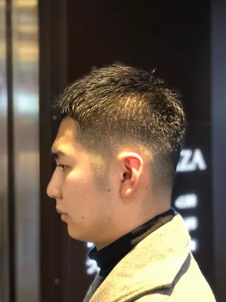 ショート メンズ 【24時まで営業✨】 吉本 成樹のヘアスタイル
