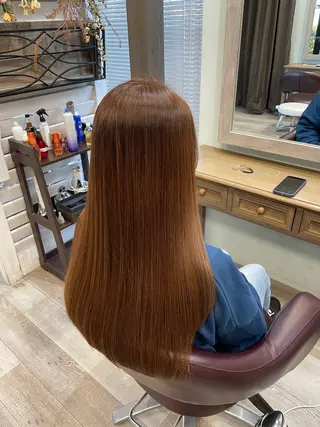 ロング カラー 疋田 有莉のヘアスタイル