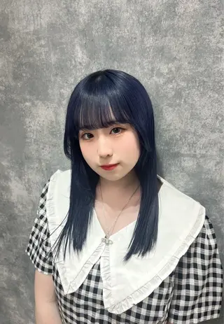 セミロング 🌈推し活ハイトーン 💫荒川結星のヘアスタイル