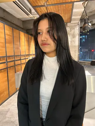 ミディアム カラー 海外レイヤー /NAGISAのヘアスタイル